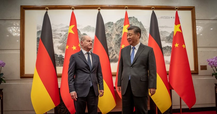 German leader Olaf Scholz walks a fine line in China