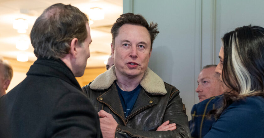 Musk allies argue to distribute artificial intelligence to find budget savings