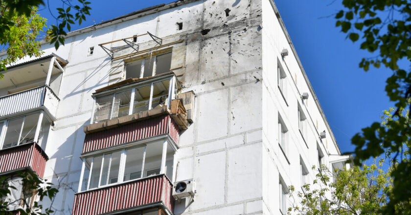 Ukrainian drone attack forces restriction of flights near Moscow, says Russia