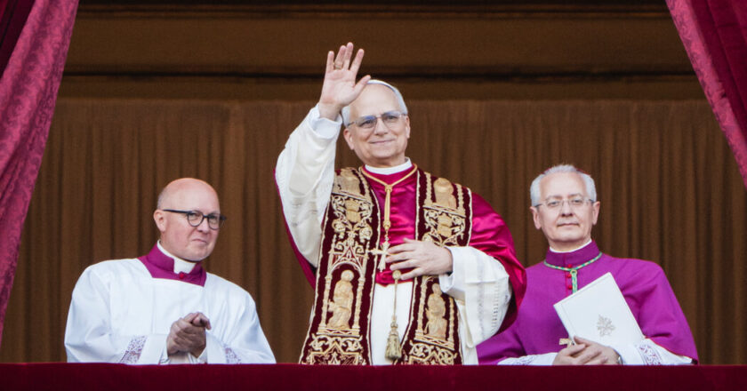 Come un tranquillo cardinale americano divenne papa