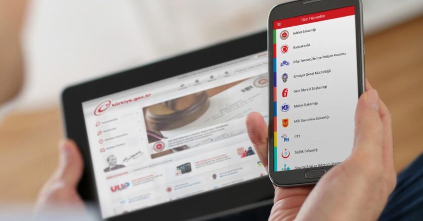 E Devlette az kişinin farkında olduğu hizmetler merak uyandırıyor