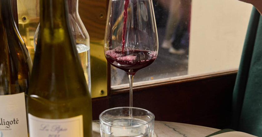 Heart Association Resurrects Idea That Moderate Drinking Could Be Beneficial