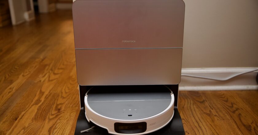 Roborock Saros 10: En Uygun Fiyata Sunulan Güçlü Robot Süpürge