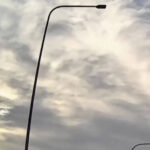 Couple Challenges Alleged Gunman at Bondi Beach Captured on Dashcam