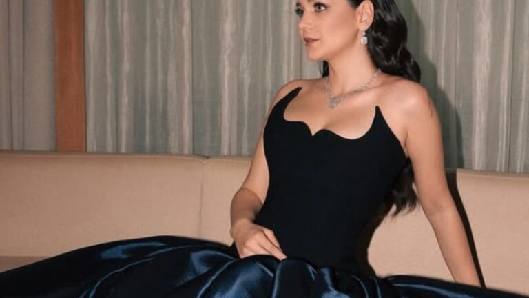 Gülsim Ali Cannes Film Festivali’nde boy gösterdi! Pek beğenilmedi